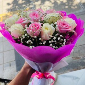 Pink / white rose bouquet