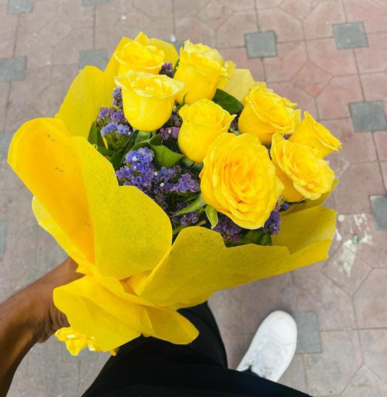 Yellow 8 rose Bouquet with Yellow Paper
