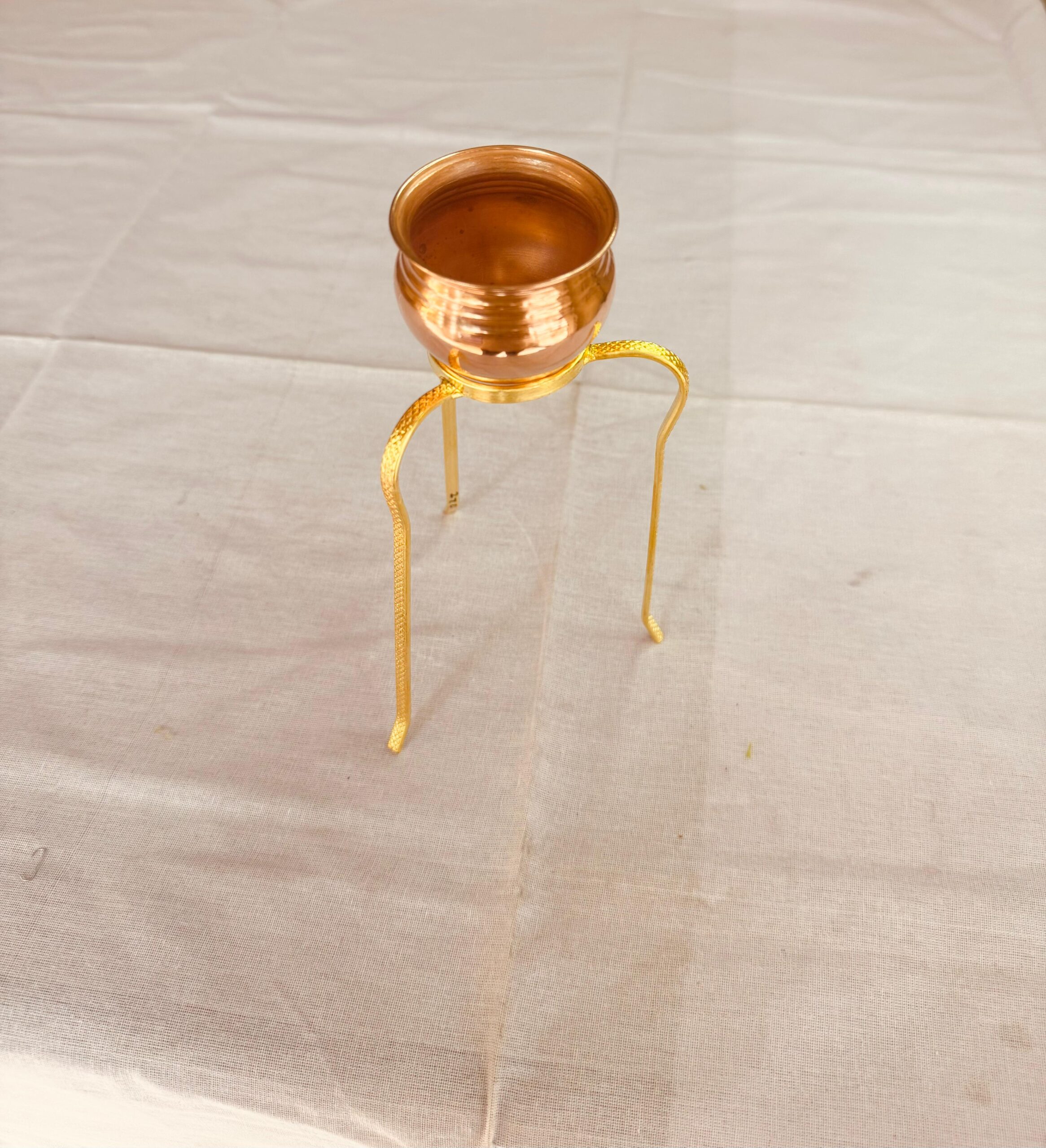 Shiviling Abhishekh Stand